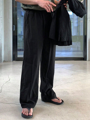 Essential Loose Fit Pants