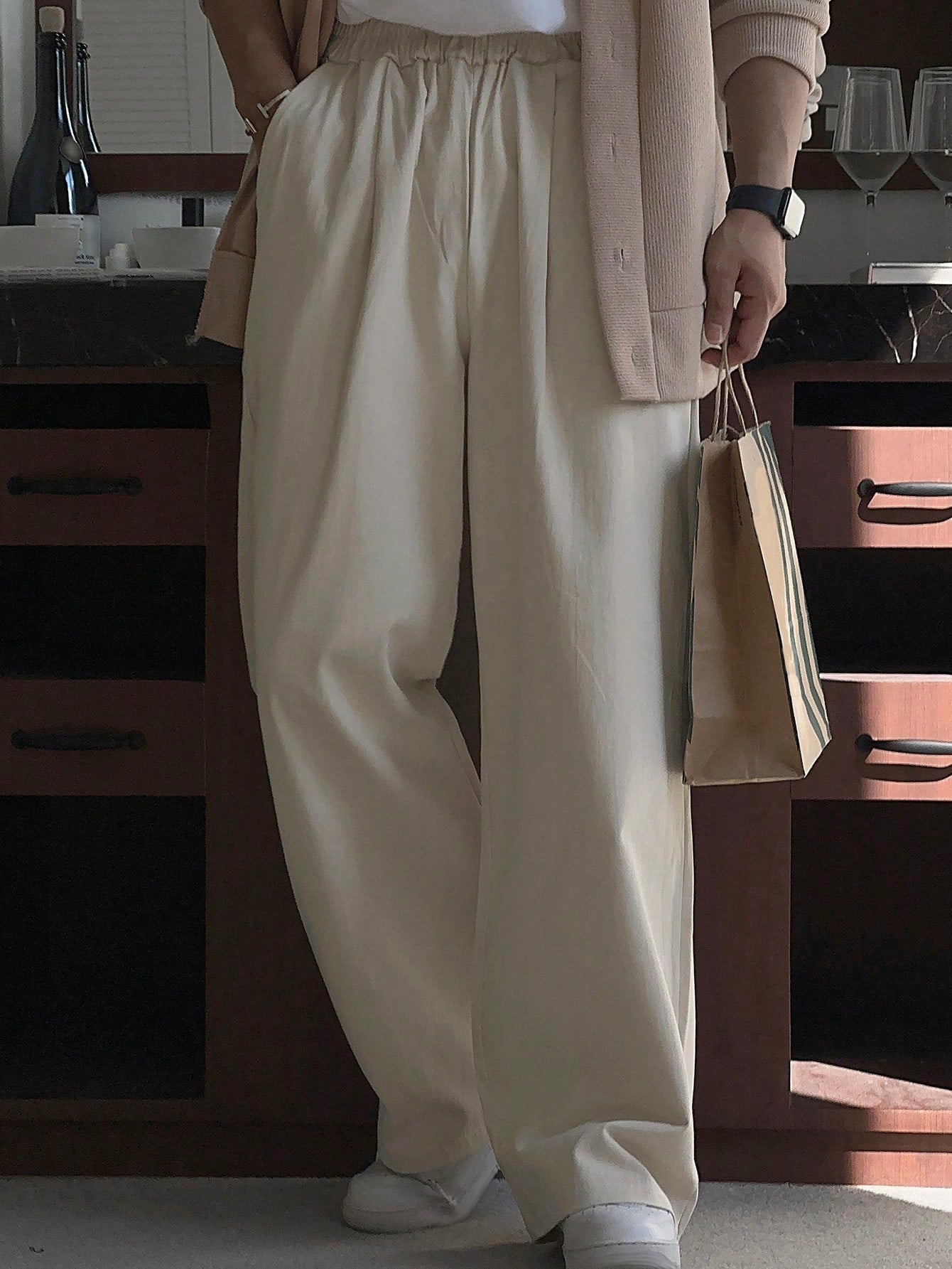 Minimal Wide Leg Pants