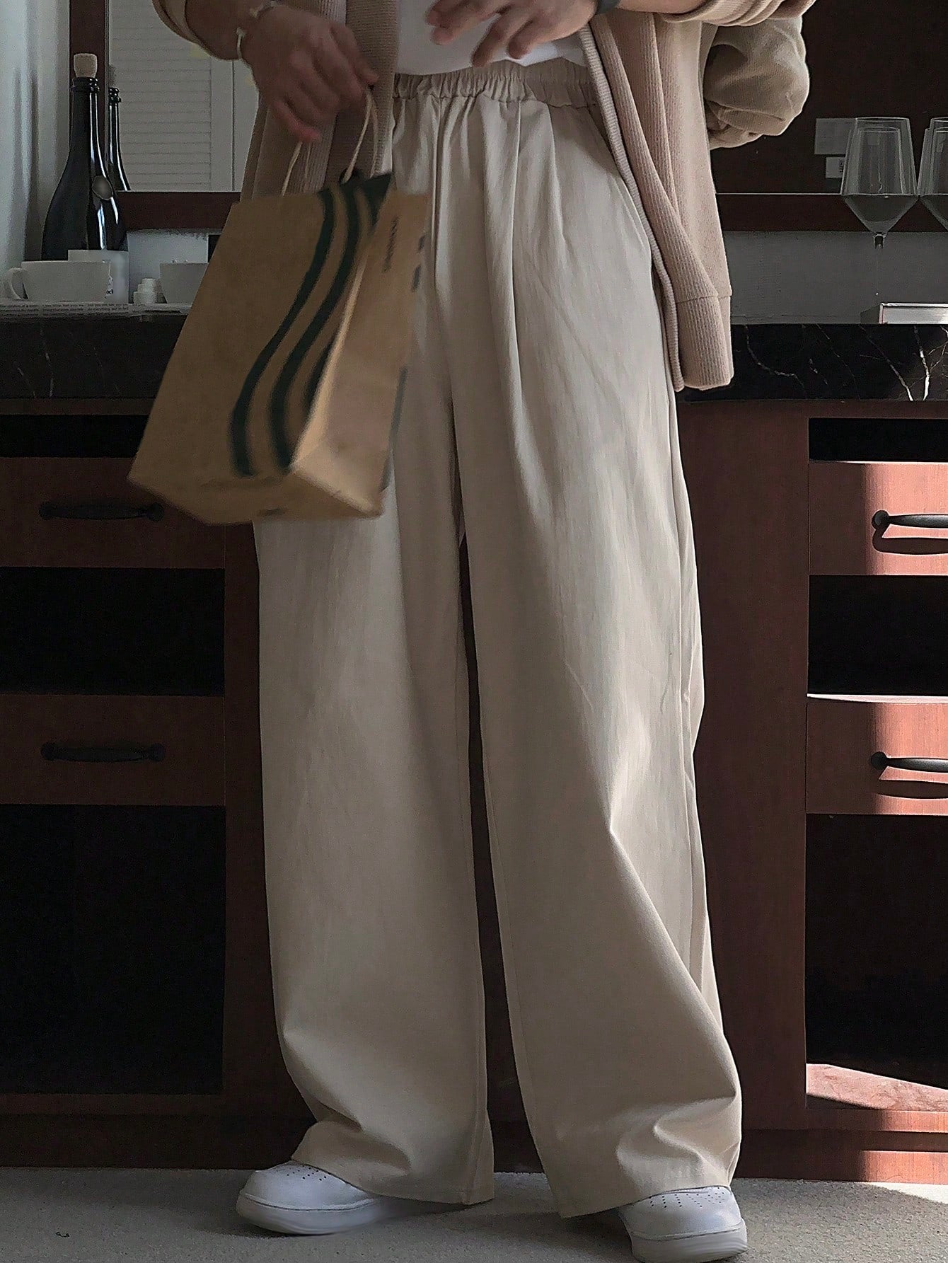 Minimal Wide Leg Pants